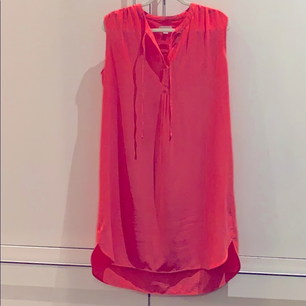 Gorgeous peach pink Merona blouse in size XL.